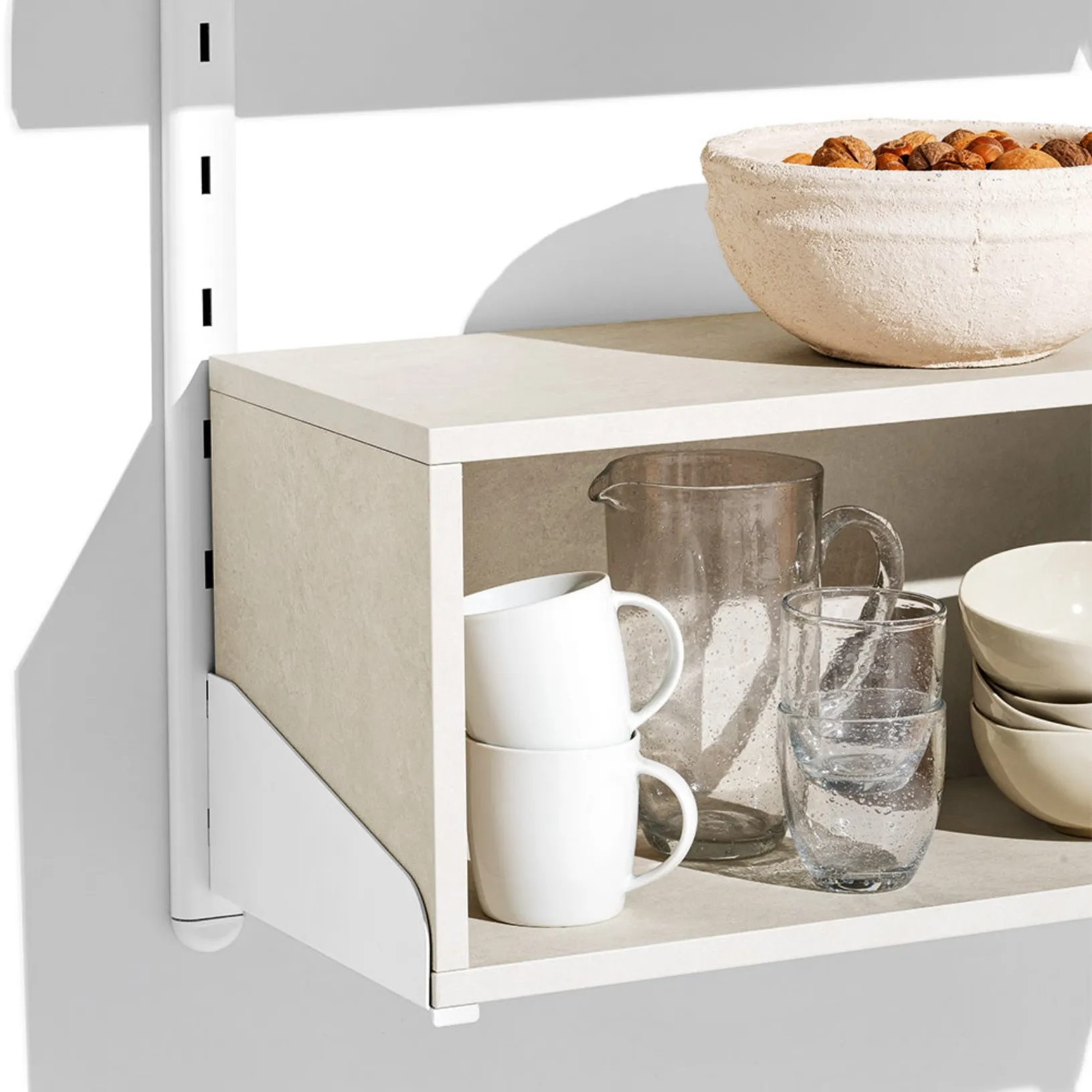 Mensole in metallo e melaminico Shelfy di Connubia