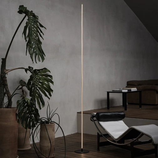 Lampada da terra Blade di Ideal Lux