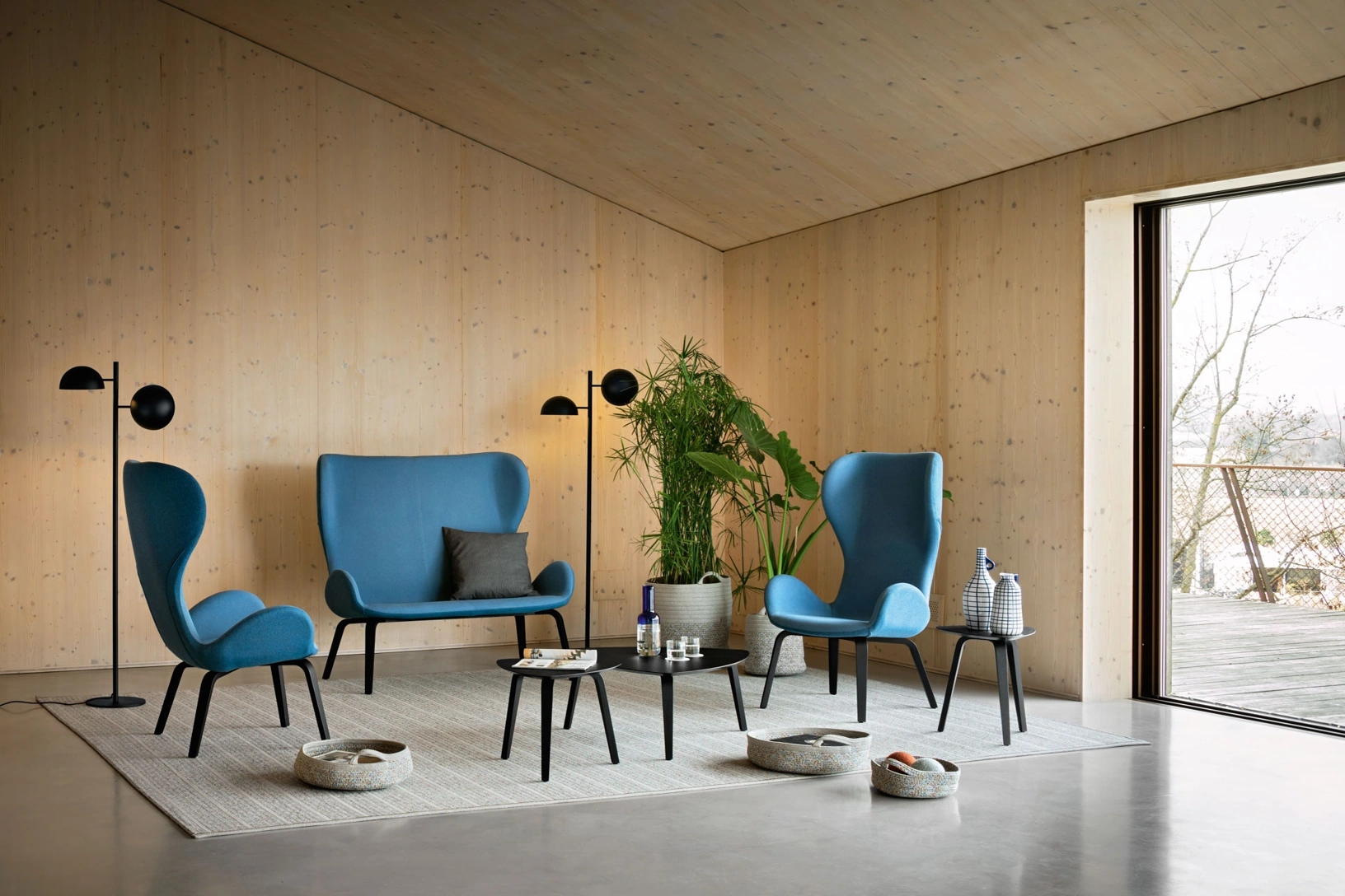 Lampada da terra Charlotte di Midj