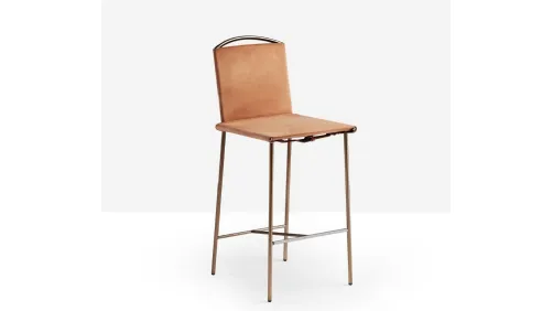 Sgabello Rem in cuoio di Midj